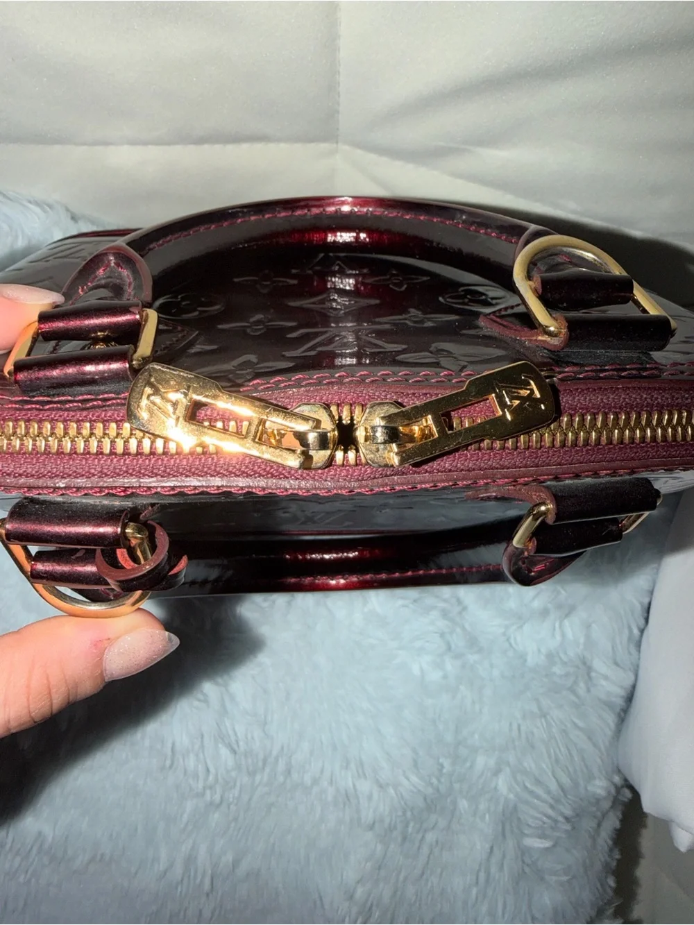 Louis Vuitton compact alma